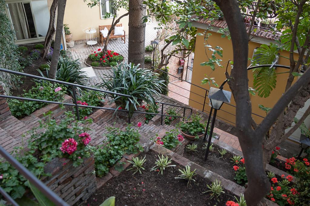 Giannina * Taormina